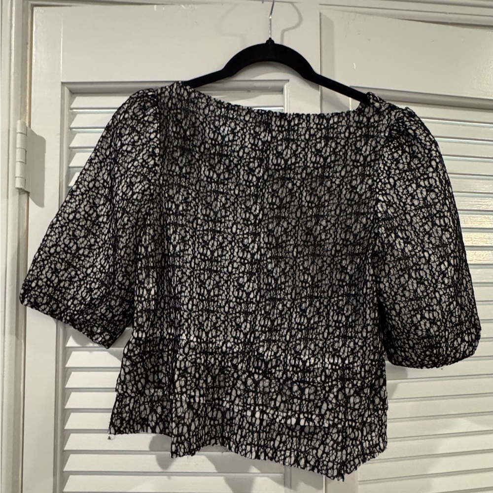 Maude Black and White Patterned Peplum Style Blouse - Picture 3 of 5